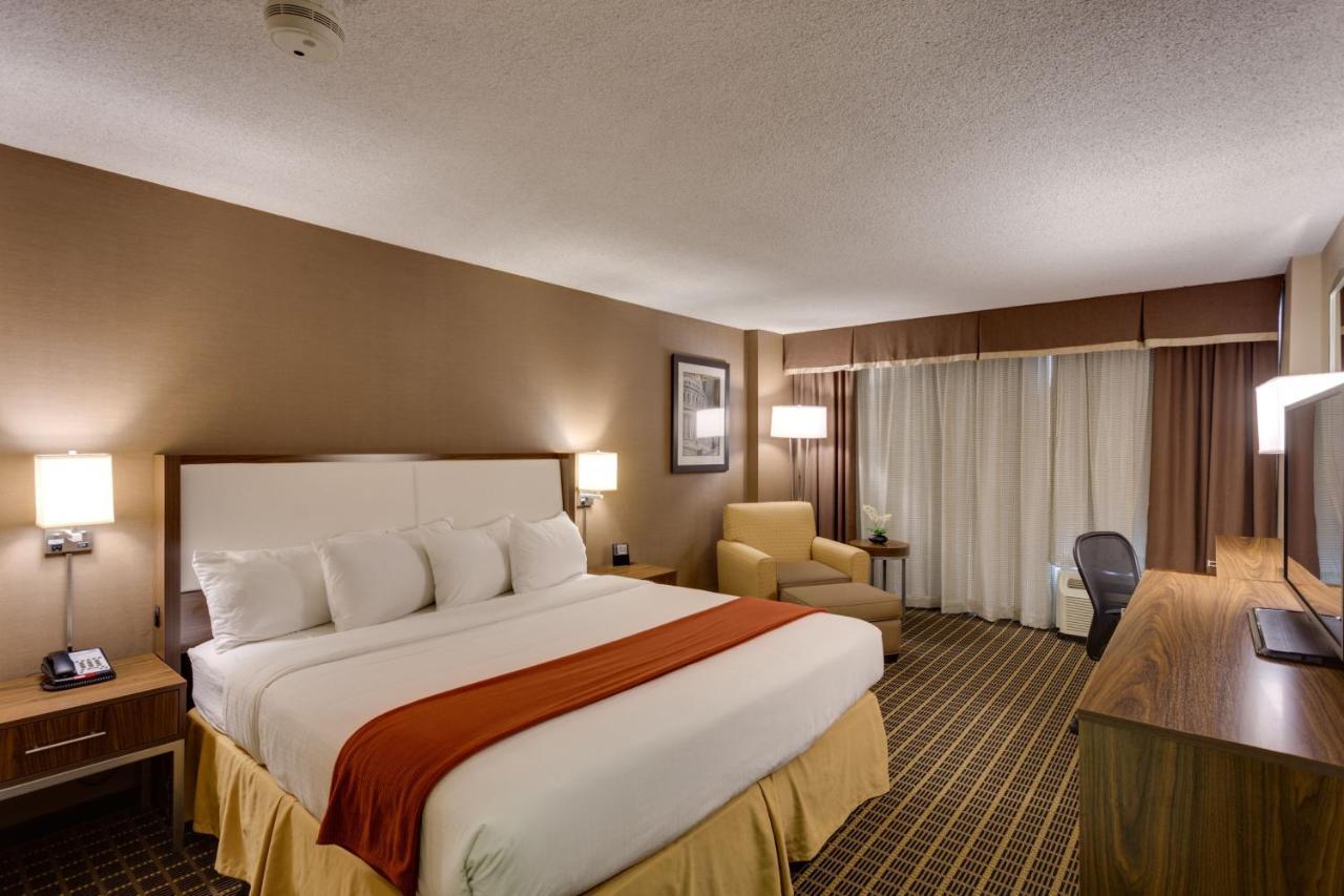 Holiday Inn Express Washington Dc Sw - Springfield, An Ihg Hotel Buitenkant foto